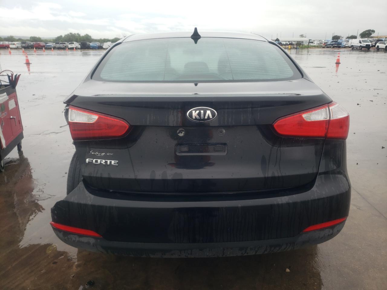 2015 Kia Forte Lx VIN: KNAFX4A66F5415381 Lot: 71962444