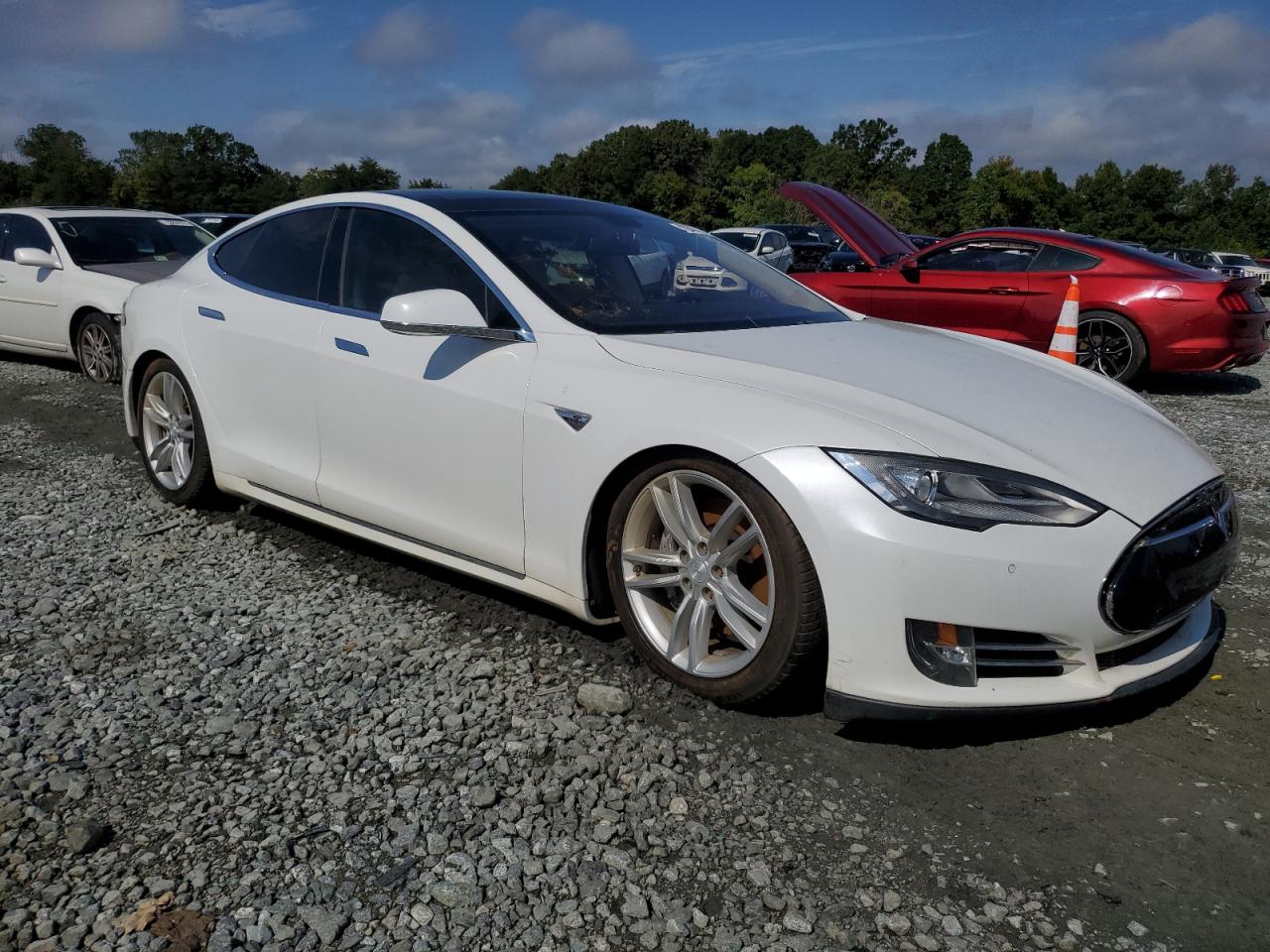 2013 Tesla Model S VIN: 5YJSA1CN3DFP26252 Lot: 72240144