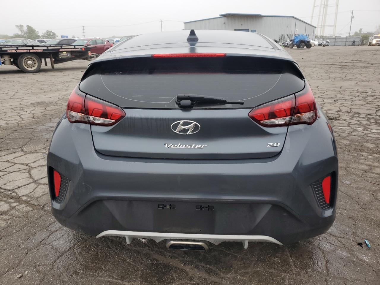 2019 Hyundai Veloster Base VIN: KMHTG6AF4KU016742 Lot: 69089174