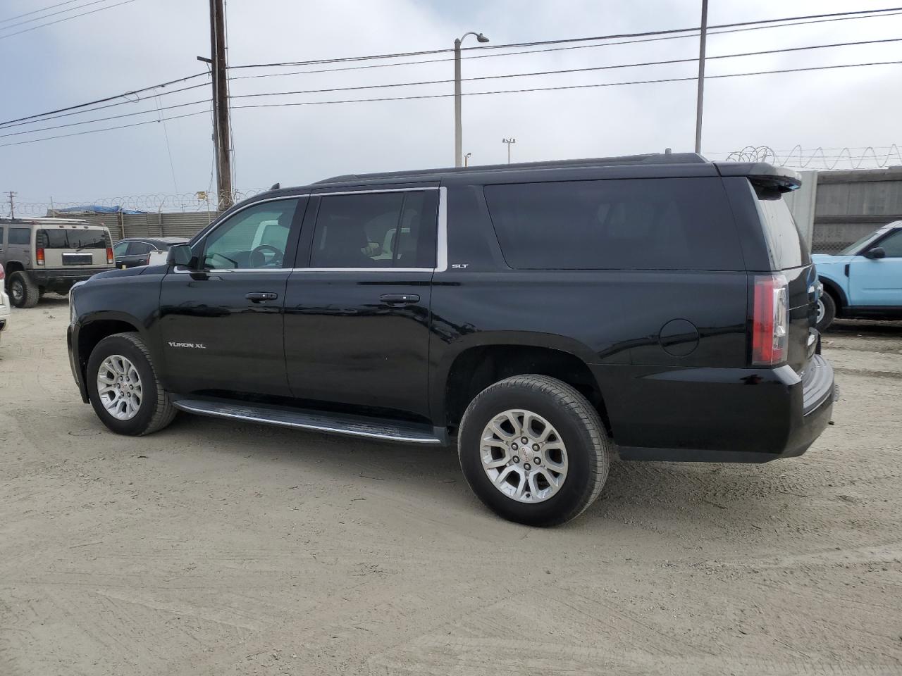 2018 GMC Yukon Xl C1500 Slt VIN: 1GKS1GKC1JR333119 Lot: 73250134