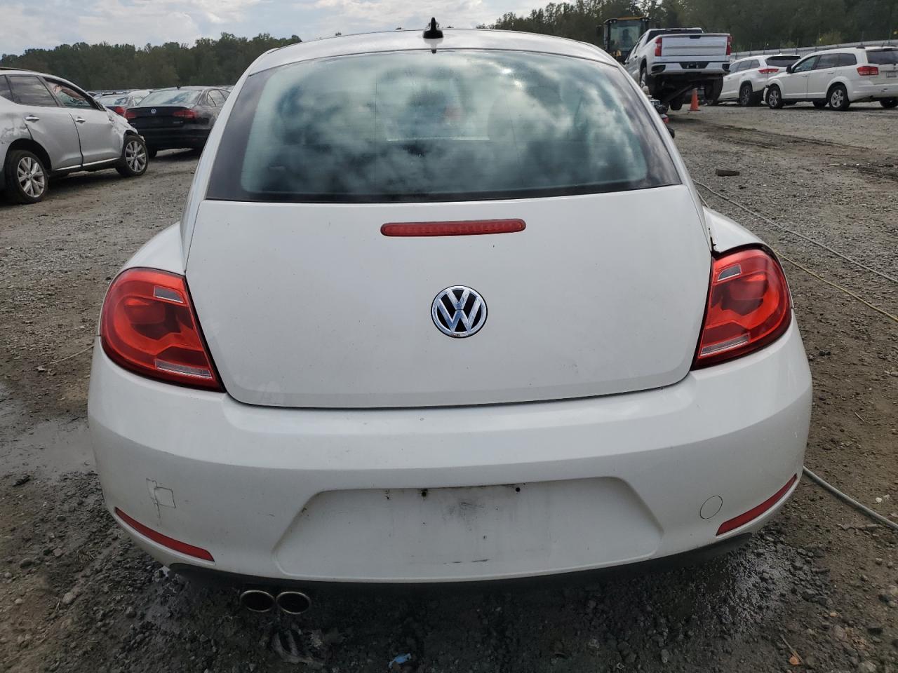 2013 Volkswagen Beetle VIN: 3VWJP7AT6DM675451 Lot: 71854894