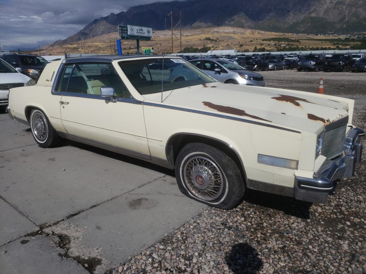 1984 Cadillac Eldorado VIN: 1G6AL578XEE621800 Lot: 72058714