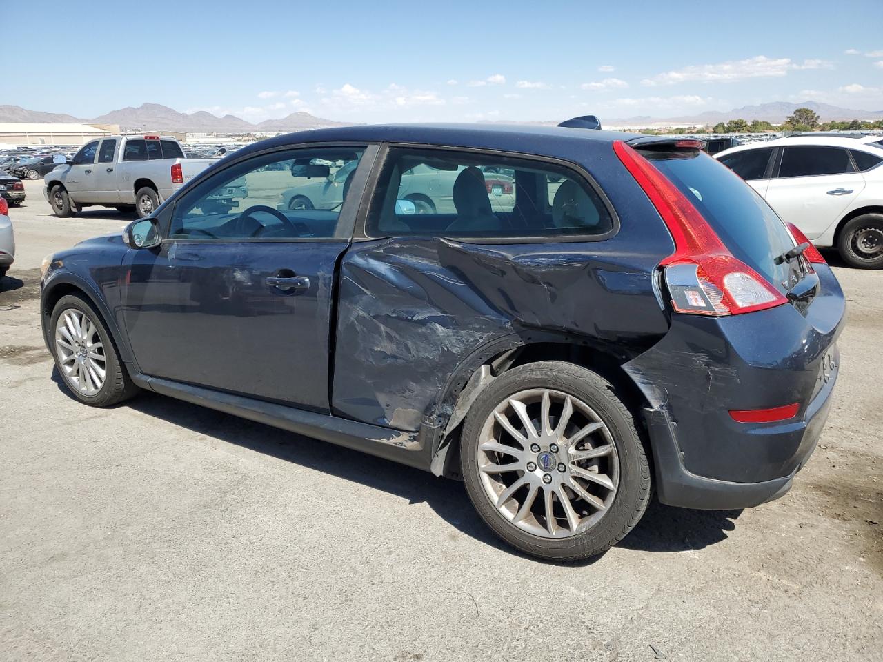 2011 Volvo C30 T5 VIN: YV1672MK0B2209110 Lot: 71802724