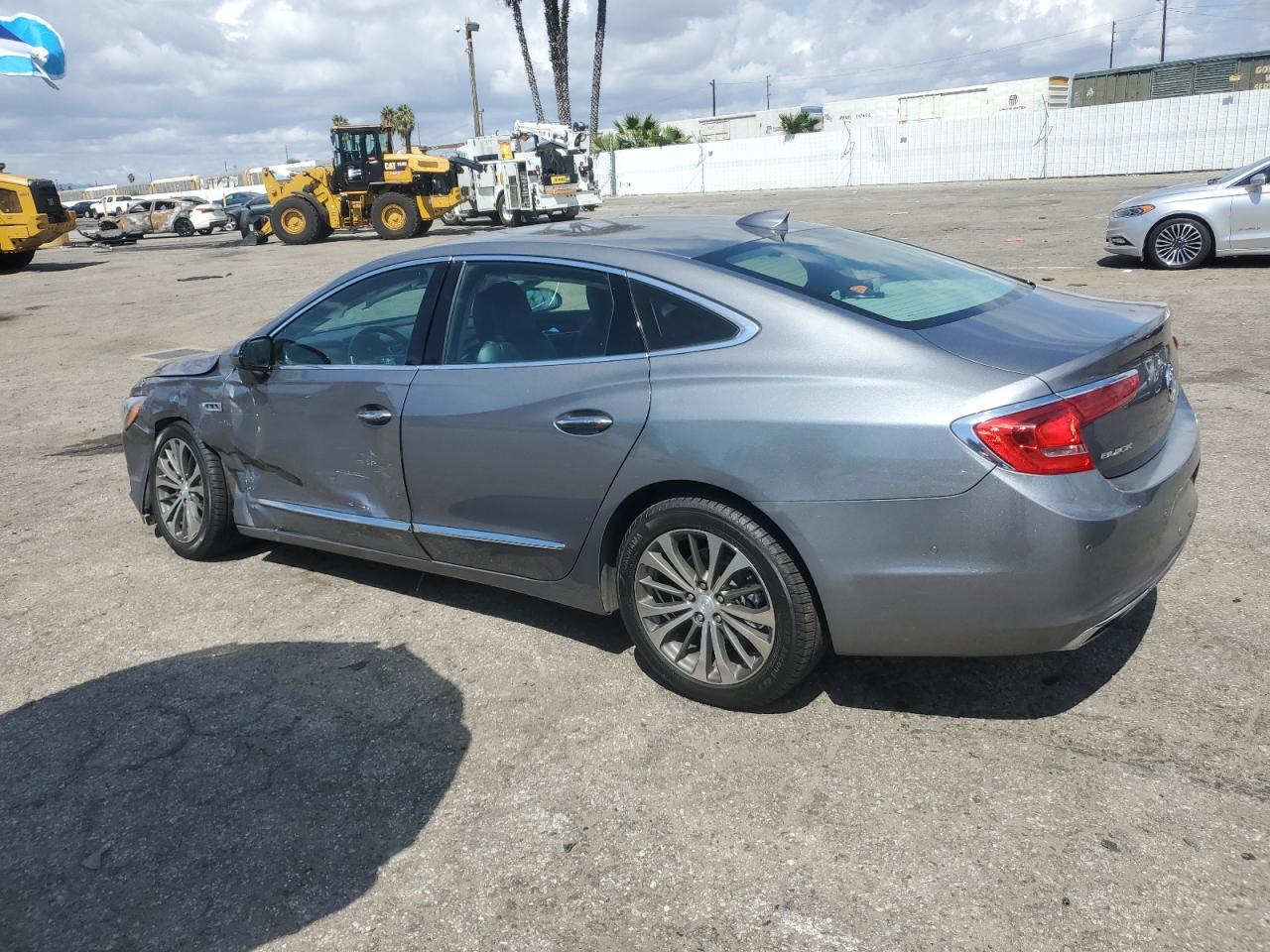 2018 Buick Lacrosse Premium VIN: 1G4ZR5SS1JU139326 Lot: 71688464