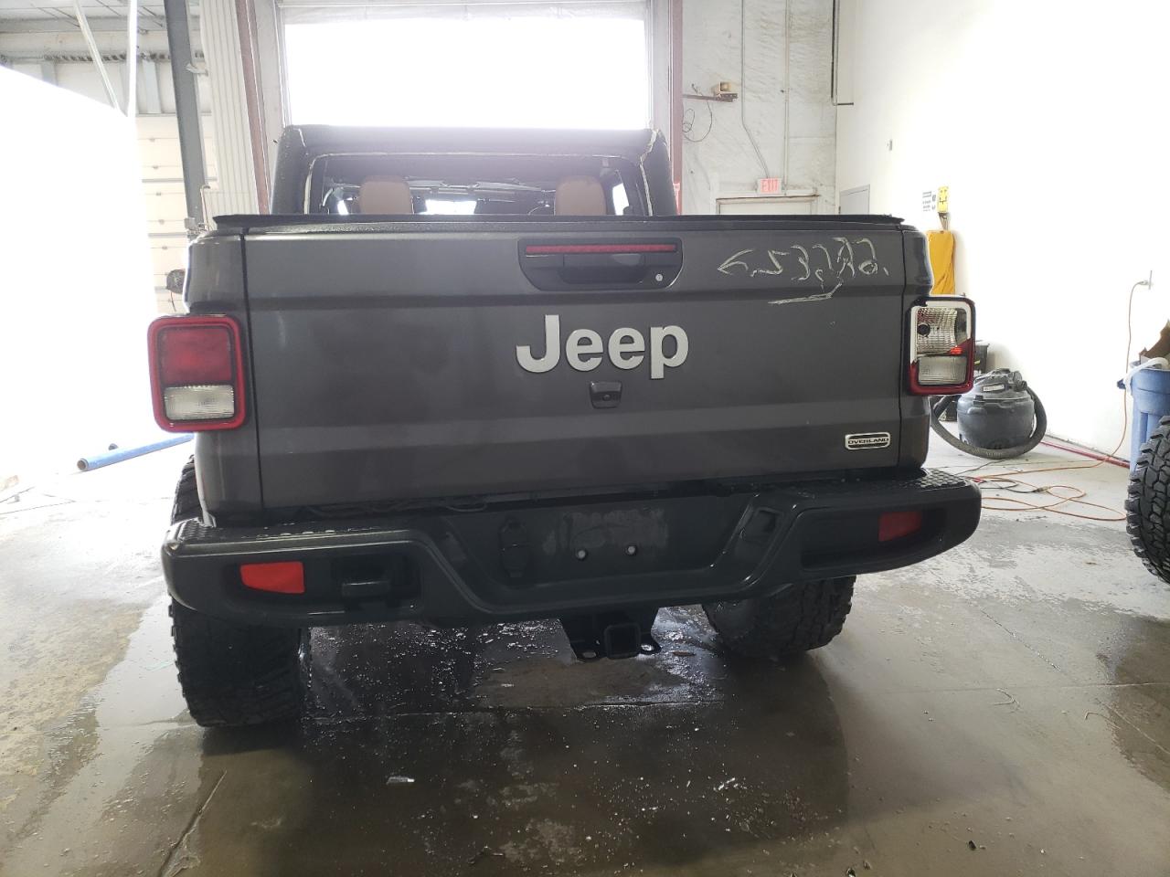 2021 Jeep Gladiator Overland VIN: 1C6HJTFGXML586269 Lot: 84187154