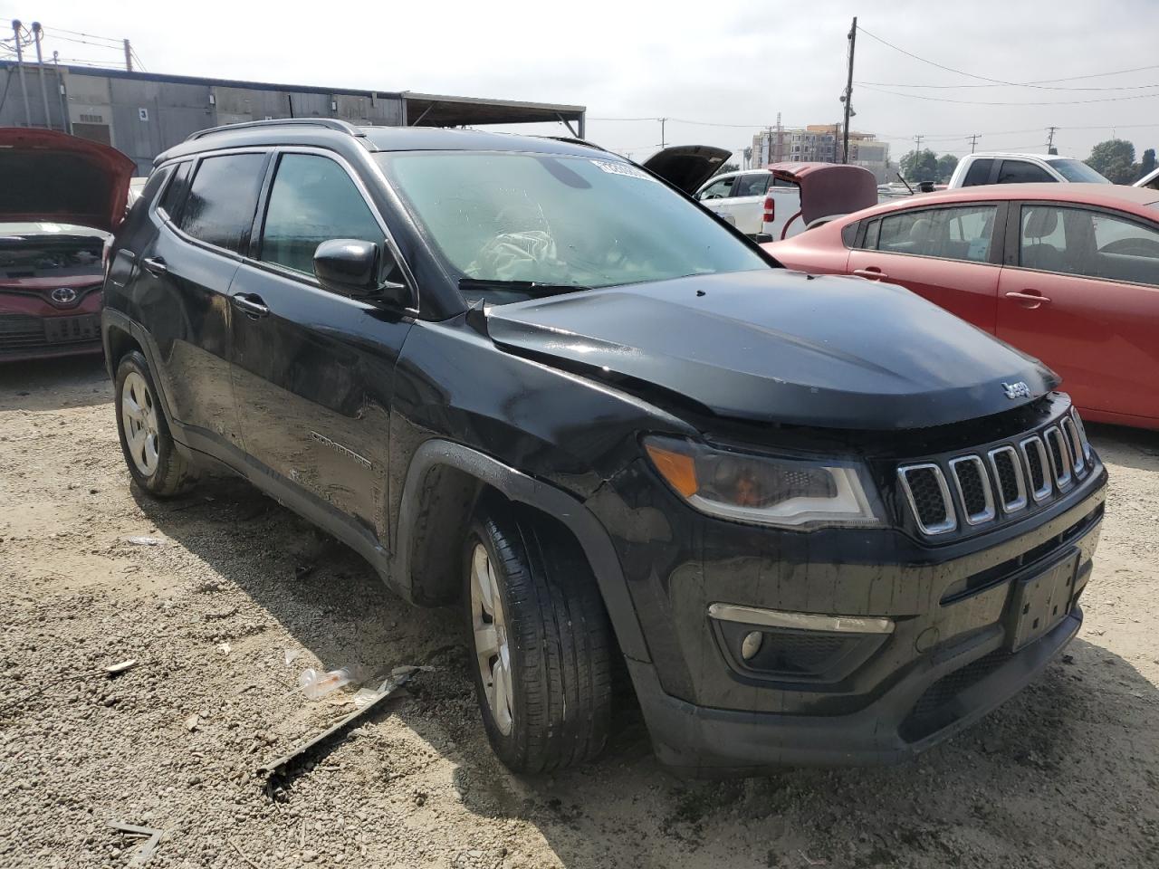 3C4NJCBBXKT788830 2019 Jeep Compass Latitude