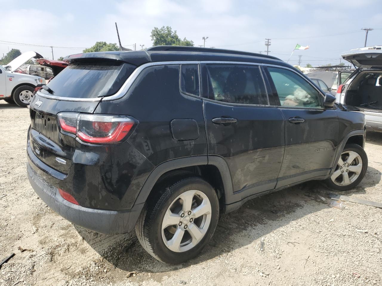 3C4NJCBBXKT788830 2019 Jeep Compass Latitude