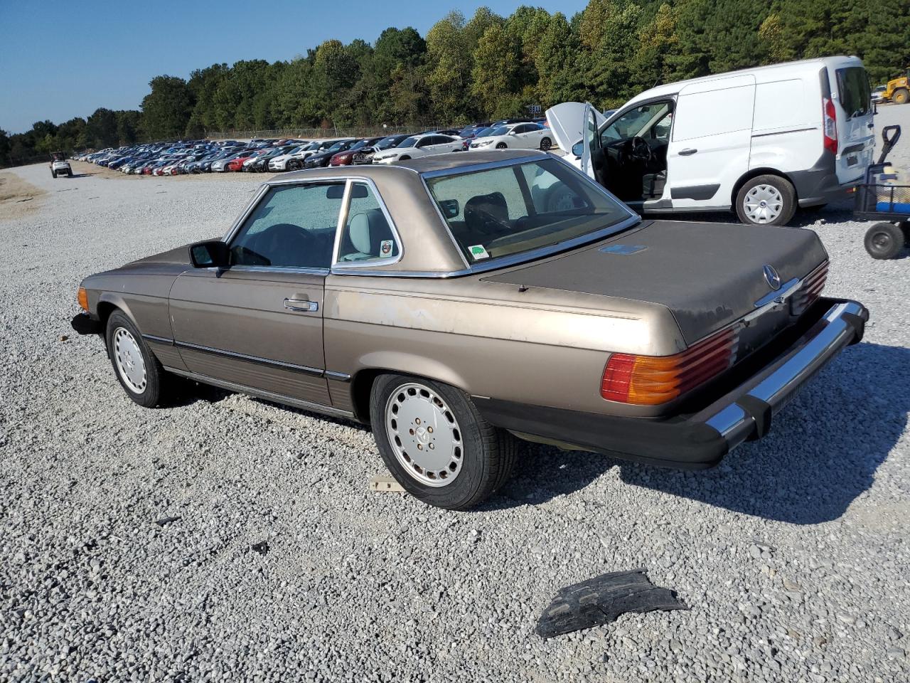 1987 Mercedes-Benz 560 Sl VIN: WDBBA48D1HA062323 Lot: 70785994