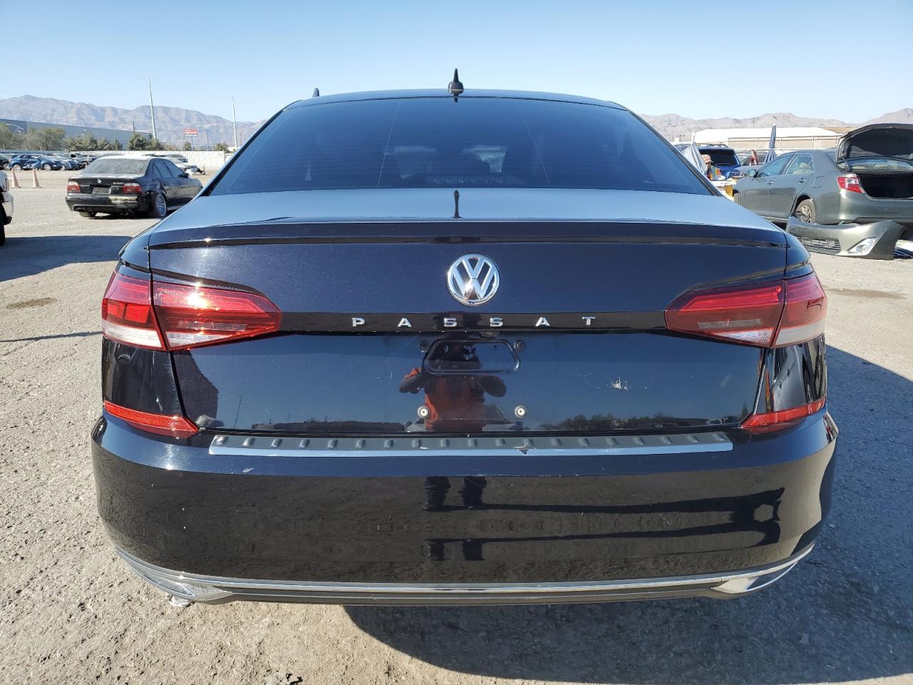 2021 Volkswagen Passat Se VIN: 1VWSA7A35MC018664 Lot: 71843904