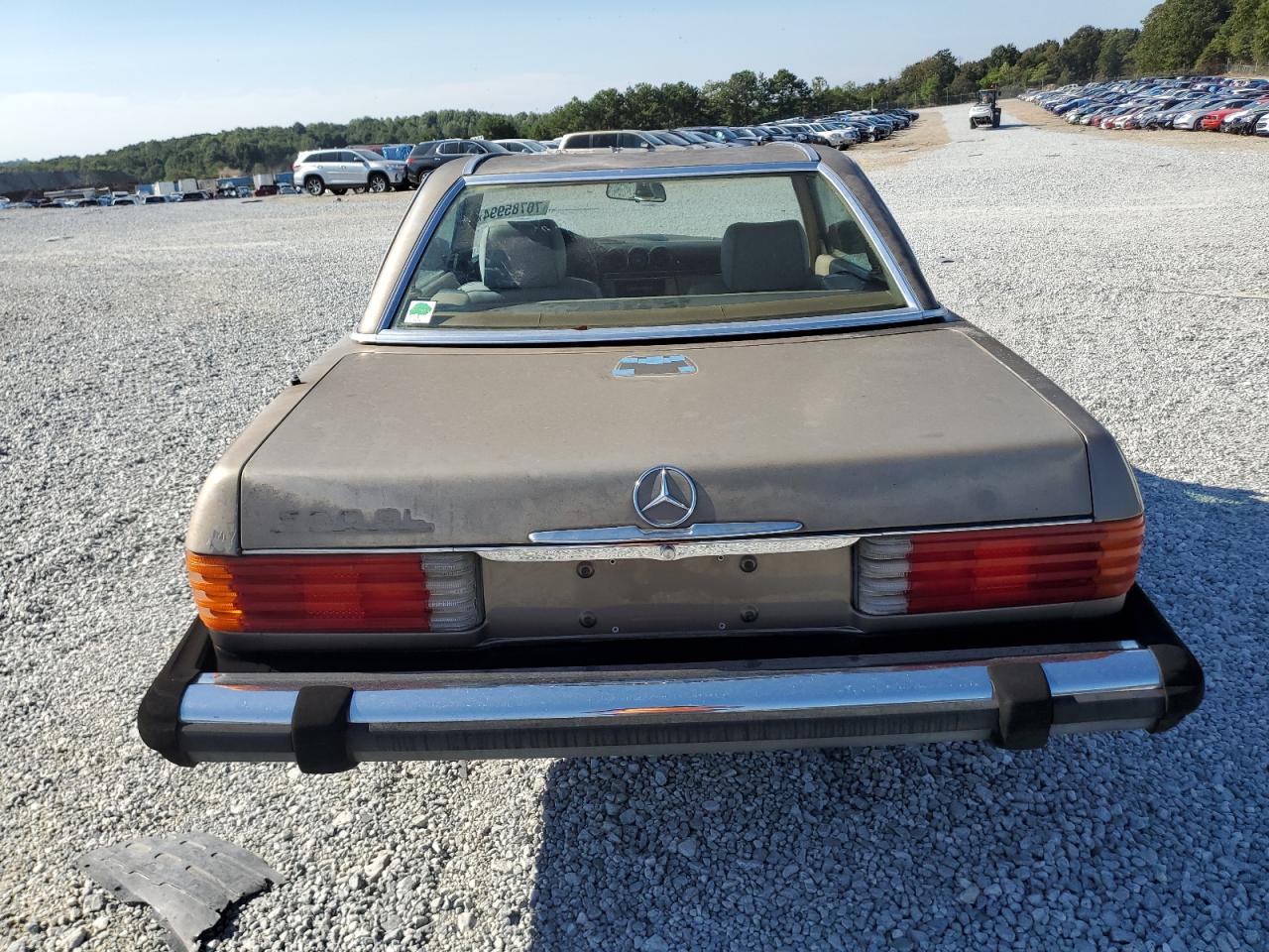 1987 Mercedes-Benz 560 Sl VIN: WDBBA48D1HA062323 Lot: 70785994