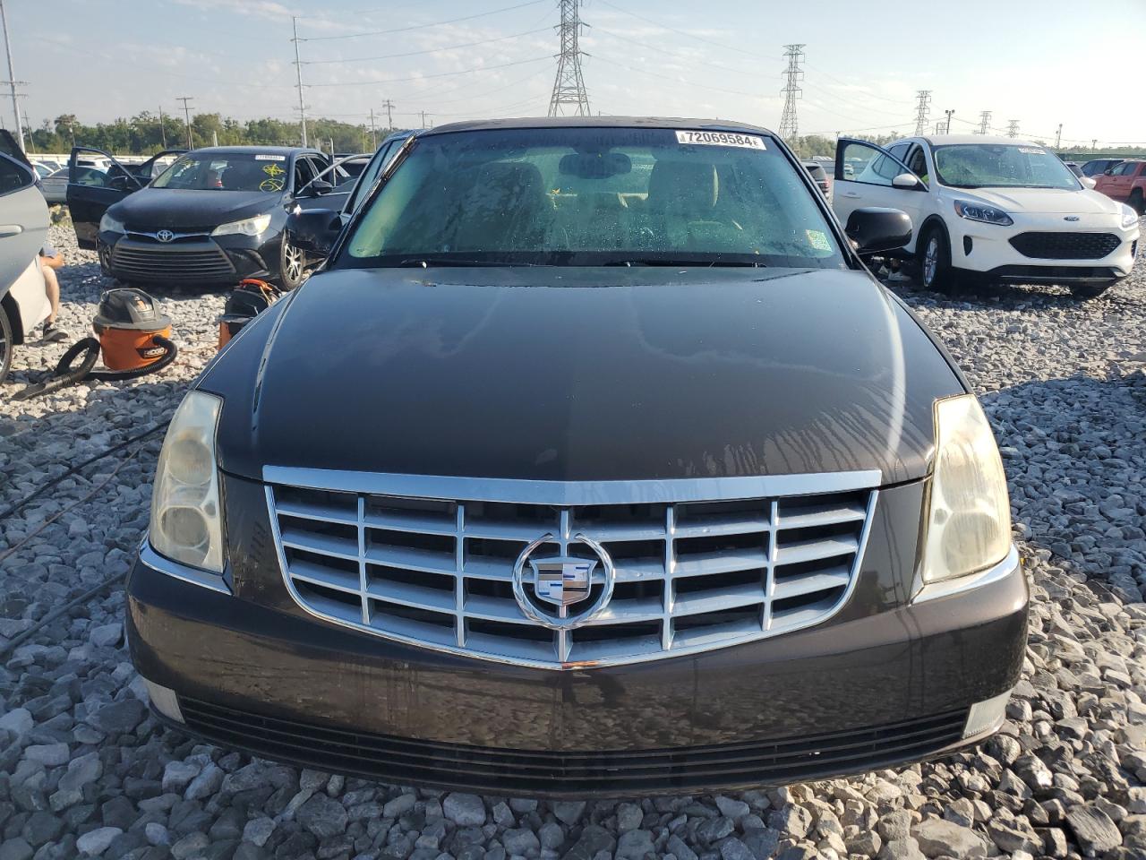 2009 Cadillac Dts VIN: 1G6KD57Y89U121194 Lot: 72069584