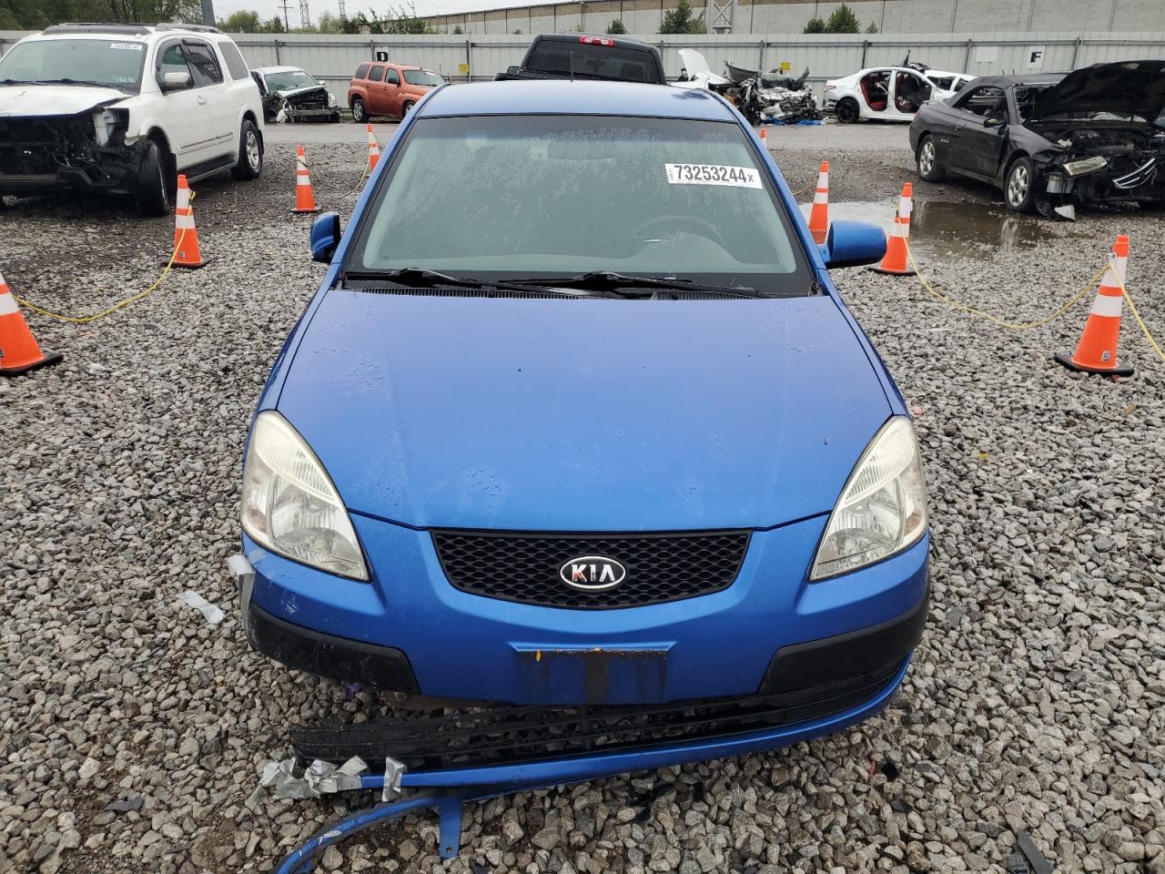 2009 Kia Rio Base VIN: KNADE223996570592 Lot: 88331875