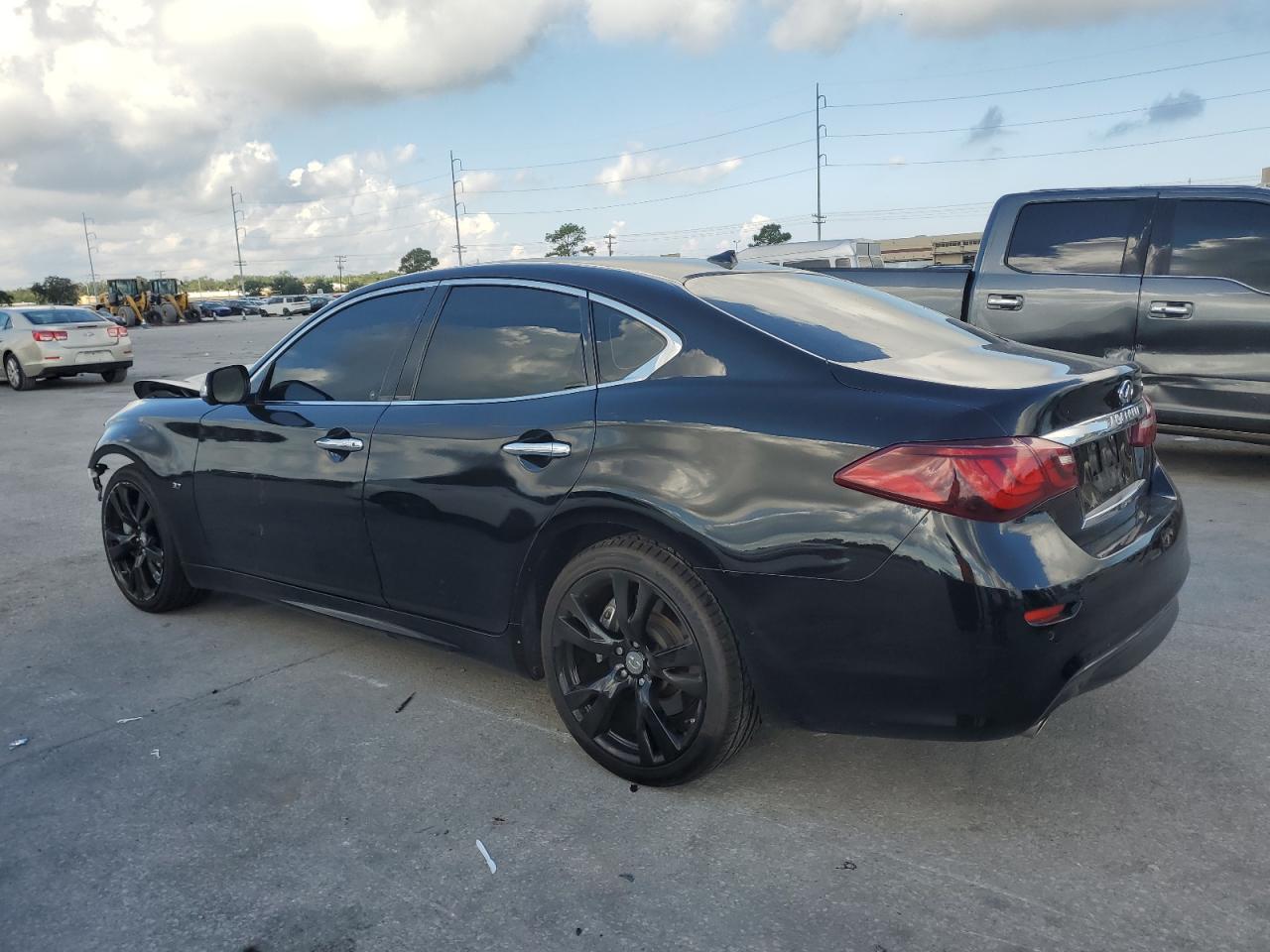 2018 Infiniti Q70 3.7 Luxe VIN: JN1BY1AP3JM180719 Lot: 73053434