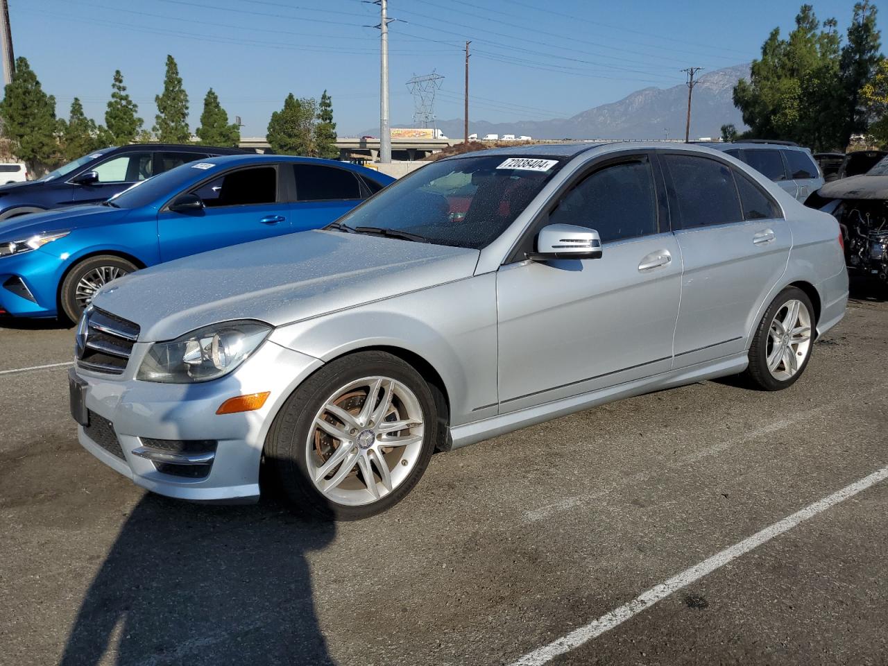 2014 Mercedes-Benz C 250 VIN: WDDGF4HB8EA939270 Lot: 72038404