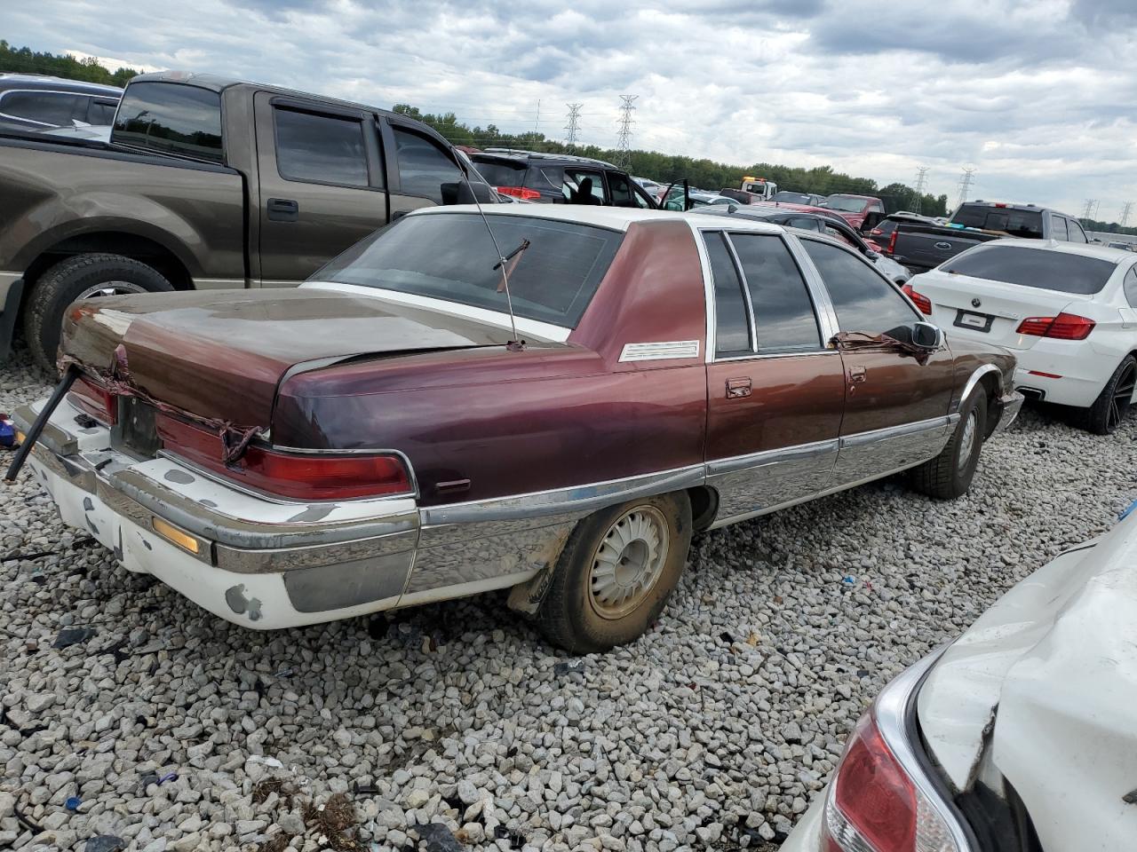 1993 Buick Roadmaster Limited VIN: 1G4BT5373PR421590 Lot: 72892004