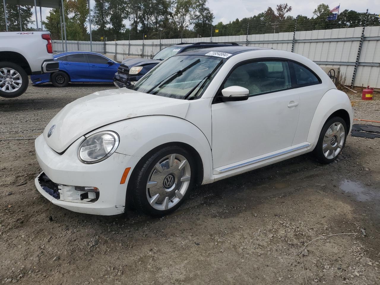 2013 Volkswagen Beetle VIN: 3VWJP7AT6DM675451 Lot: 71854894