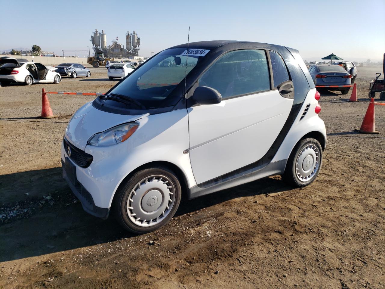 2013 Smart Fortwo Pure VIN: WMEEJ3BA2DK691411 Lot: 75366084