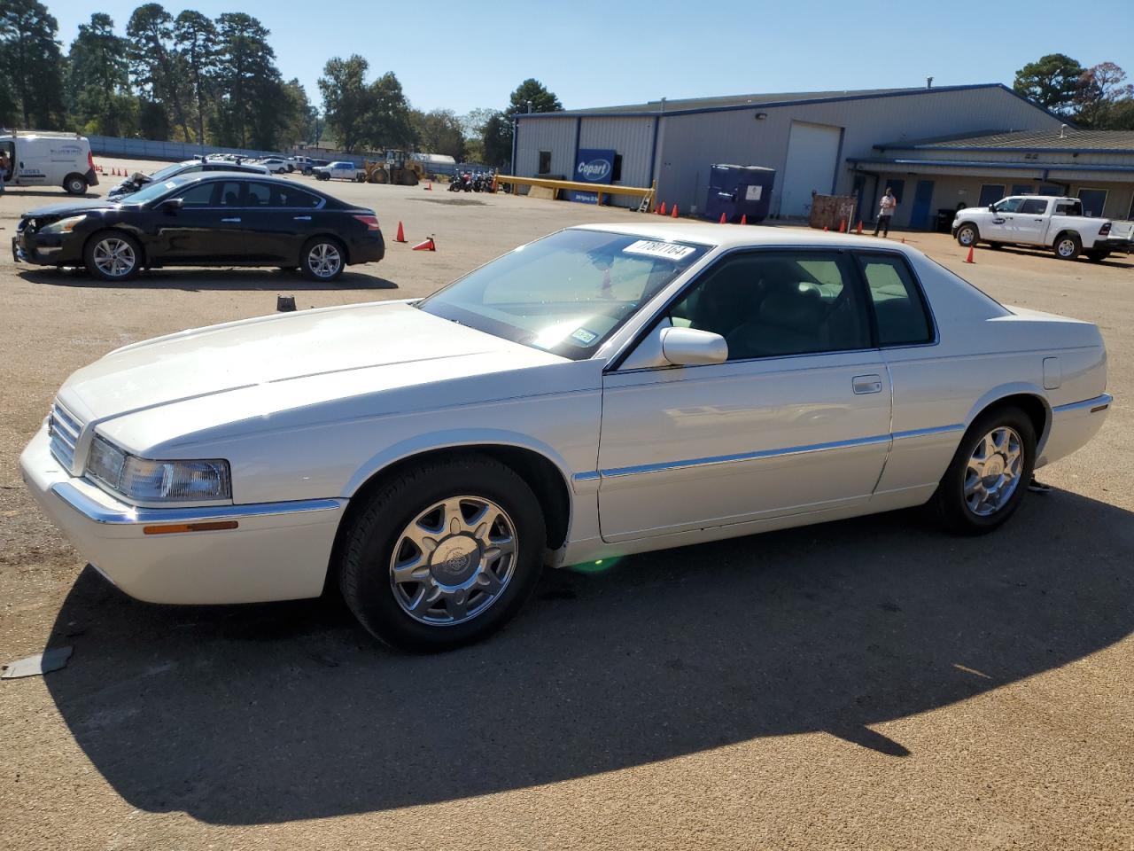 1998 Cadillac Eldorado Touring VIN: 1G6ET1298WU611770 Lot: 77801164