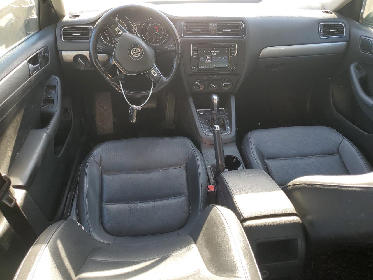 3VWDB7AJ2HM272468 2017 Volkswagen Jetta Se