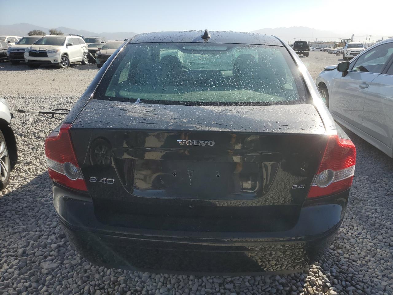 2006 Volvo S40 2.4I VIN: YV1MS382062201181 Lot: 74050474