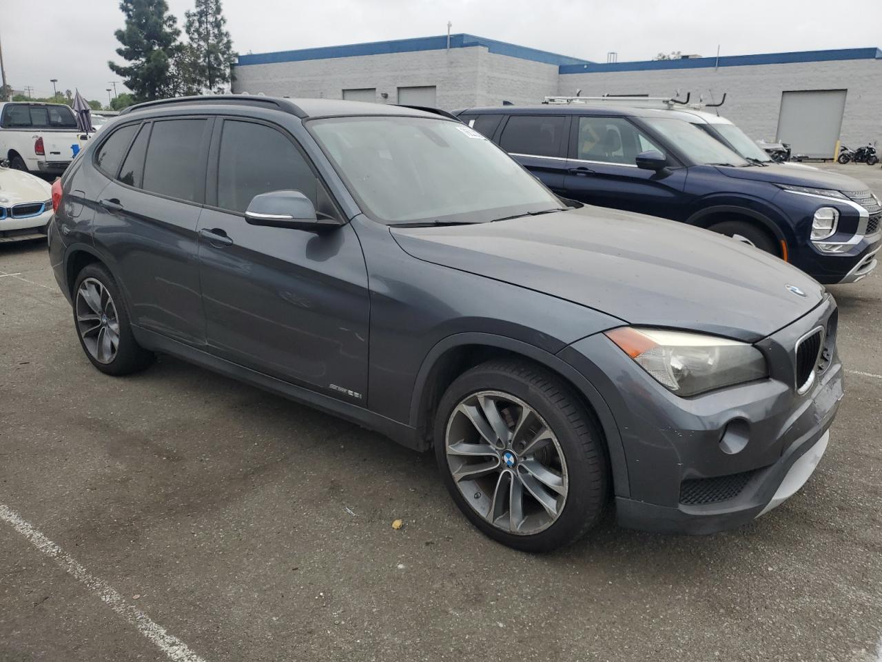 2014 BMW X1 Sdrive28I VIN: WBAVM1C5XEVW47200 Lot: 76633004