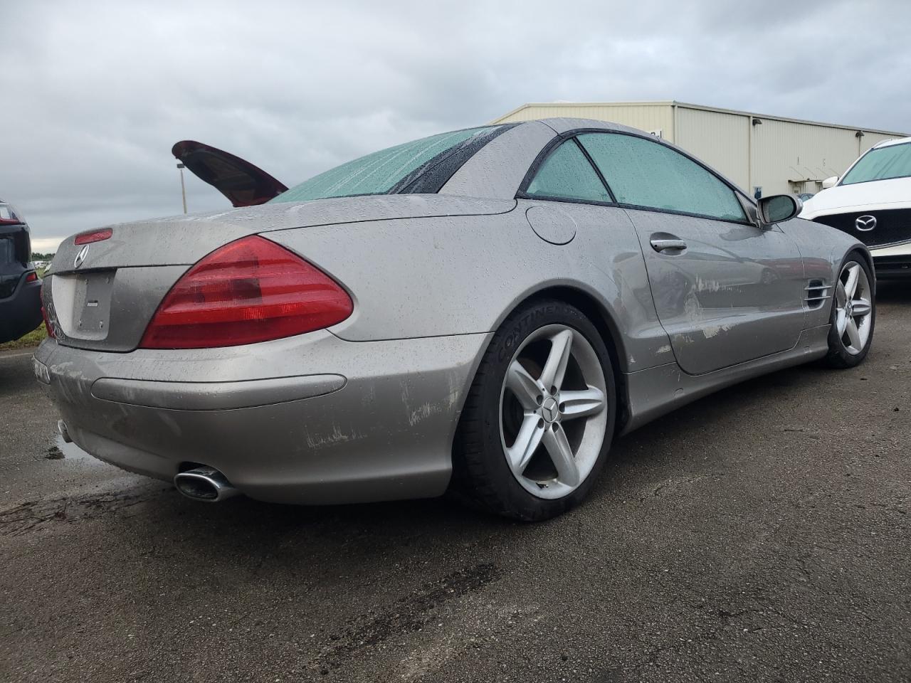 2004 Mercedes-Benz Sl 500 VIN: WDBSK75F44F081305 Lot: 74143644