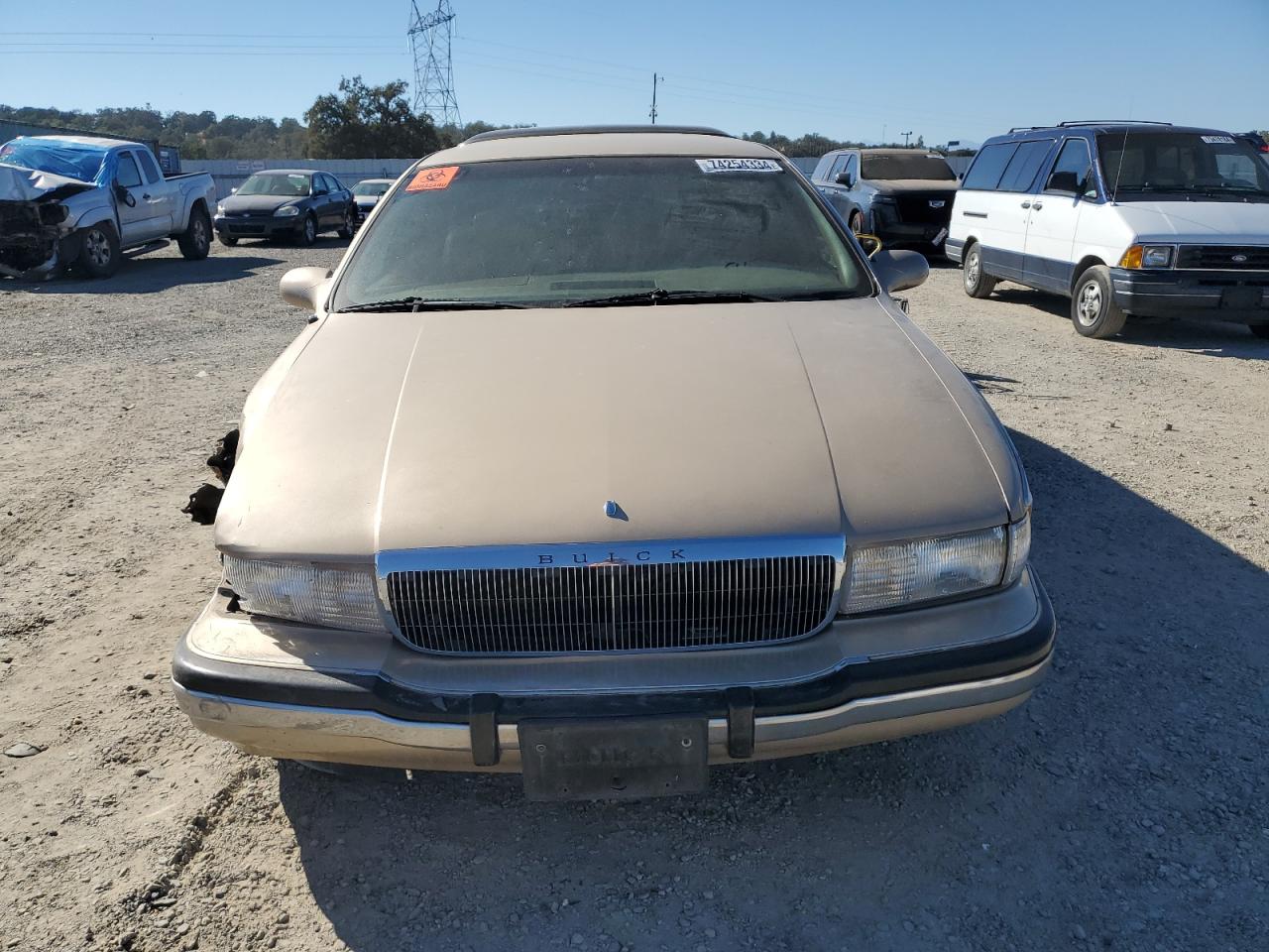 1996 Buick Roadmaster Base VIN: 1G4BR82P9TR419337 Lot: 74254334