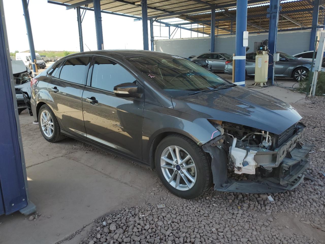 1FADP3F24GL267728 2016 Ford Focus Se