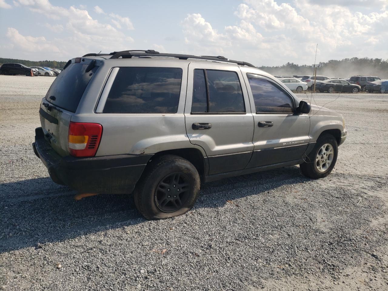 1J4GX48S51C725613 2001 Jeep Grand Cherokee Laredo