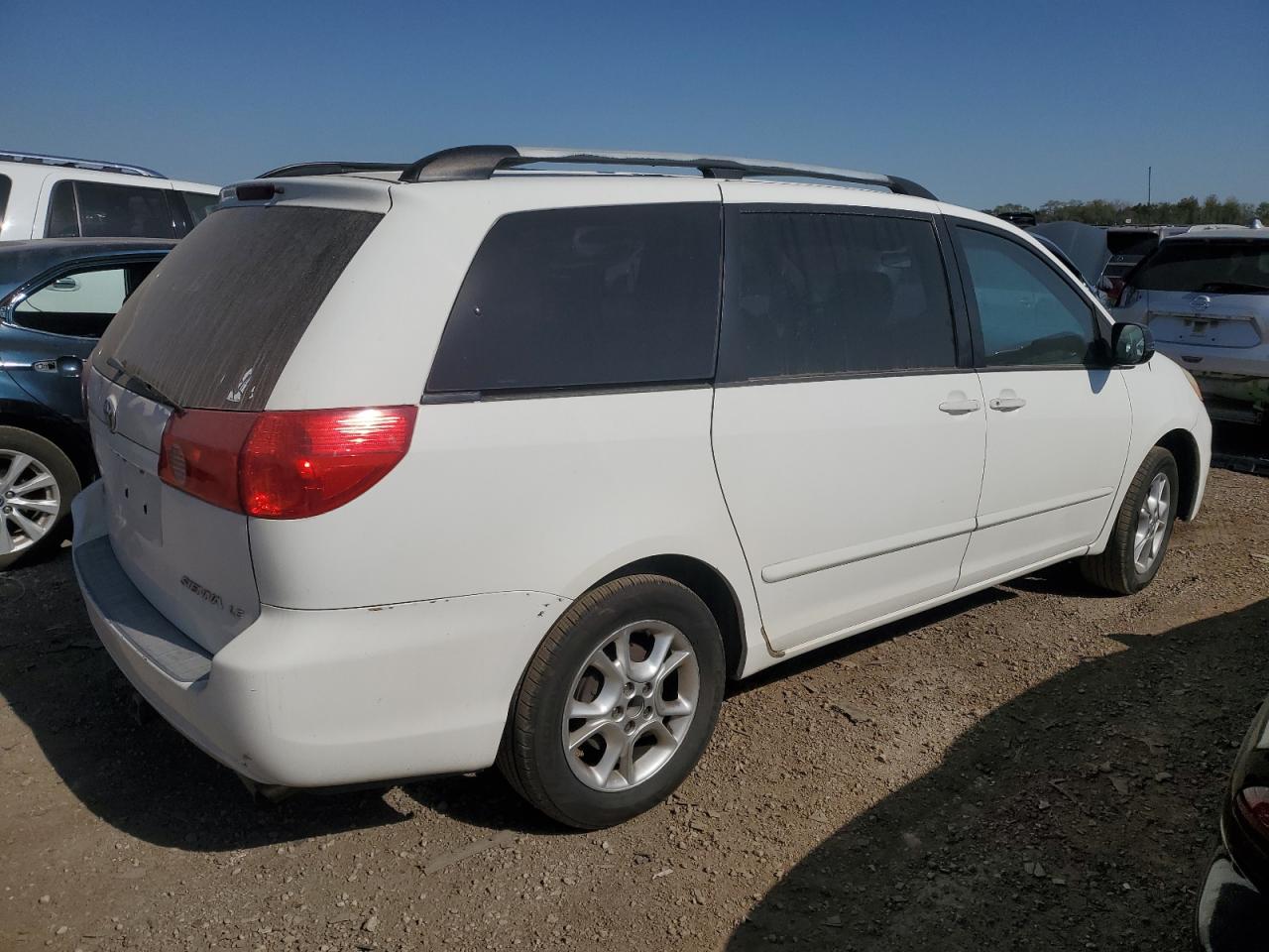 2007 Toyota Sienna Ce VIN: 5TDZK23C87S033323 Lot: 74954944