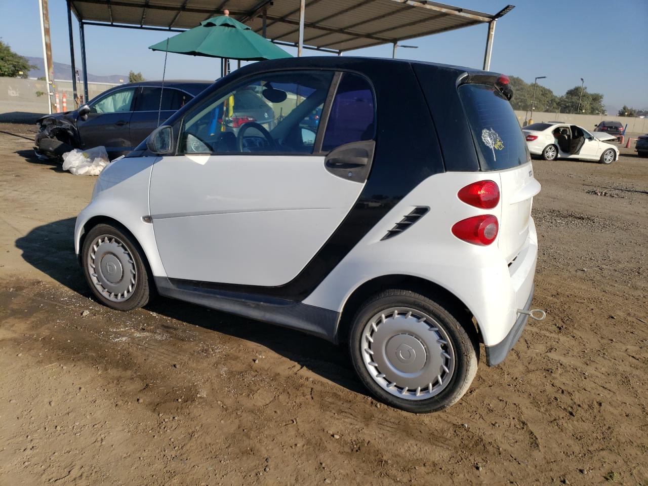 2013 Smart Fortwo Pure VIN: WMEEJ3BA2DK691411 Lot: 75366084