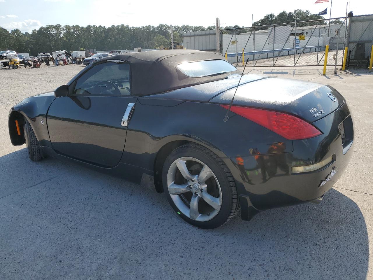 2007 Nissan 350Z Roadster VIN: JN1BZ36A77M652460 Lot: 75014234