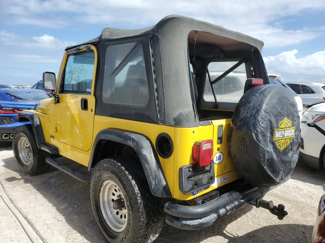 2000 Jeep Wrangler / Tj Sport VIN: 1J4FA49S4YP802339 Lot: 76410984