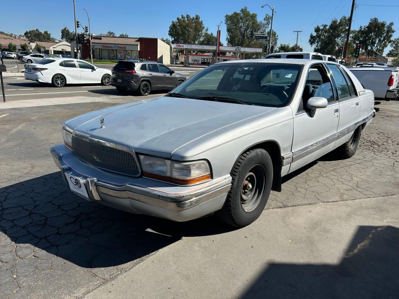 1992 Buick Roadmaster Limited VIN: 1G4BT5370NR427263 Lot: 77878424