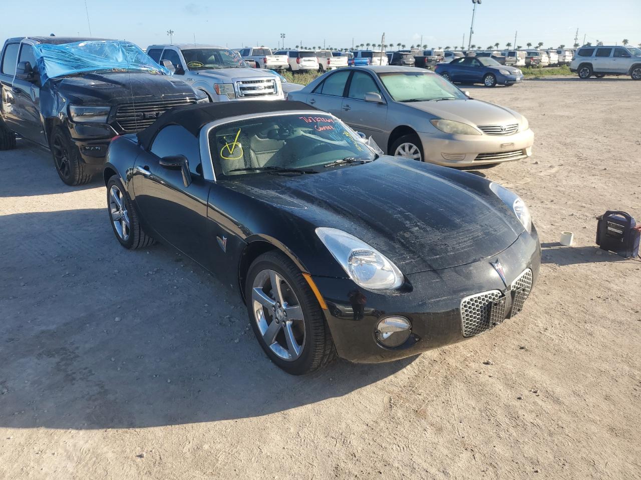 1G2MB35BX7Y135610 2007 Pontiac Solstice