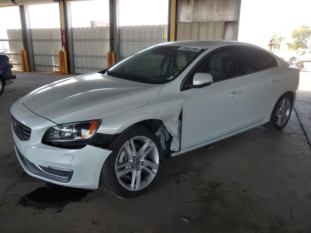 2015 Volvo S60 Platinum VIN: YV140MFM2F2339529 Lot: 75442184