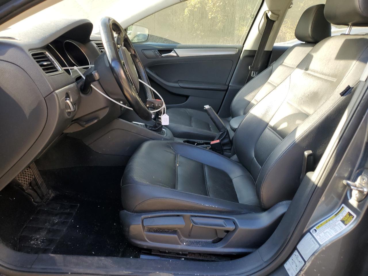 3VWDB7AJ2HM272468 2017 Volkswagen Jetta Se