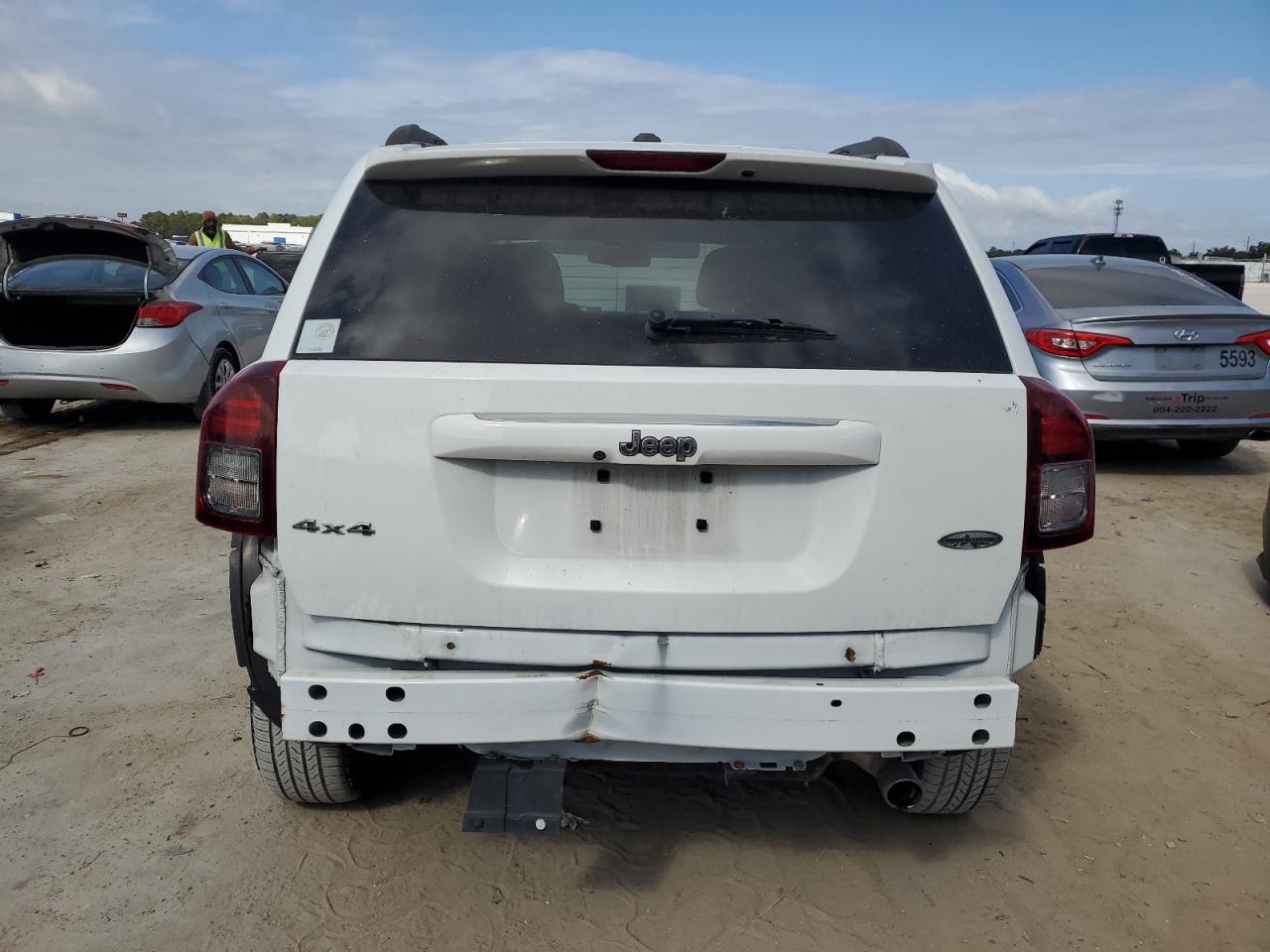 1C4NJDEB1GD673449 2016 Jeep Compass Latitude