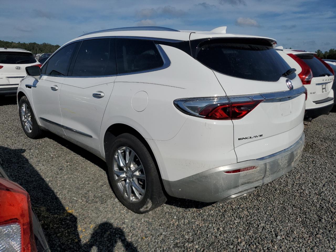 2022 Buick Enclave Essence VIN: 5GAERBKW2NJ194039 Lot: 73695444