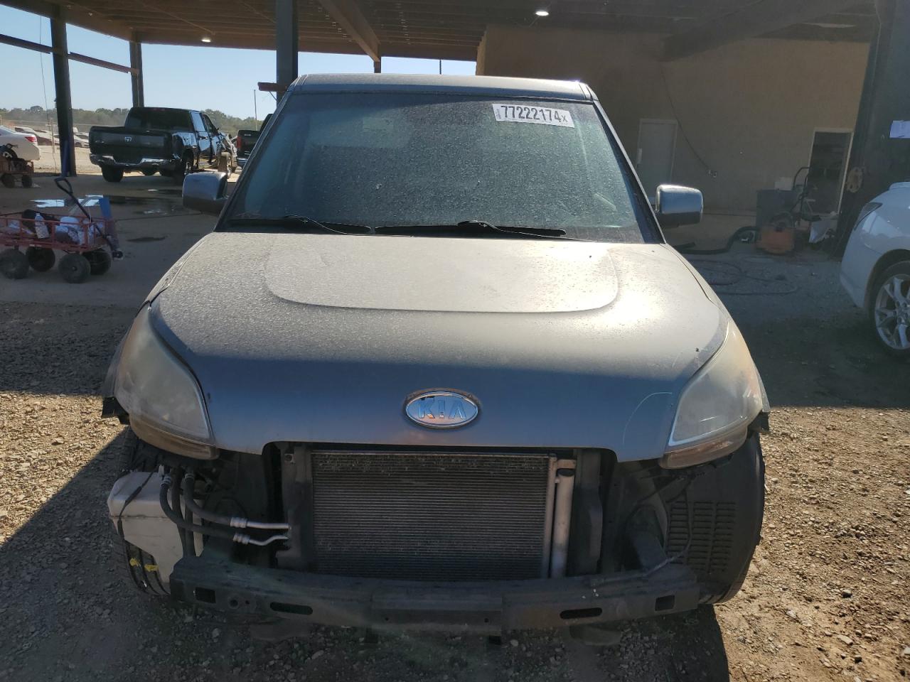 2011 Kia Soul + VIN: KNDJT2A23B7227569 Lot: 77222174