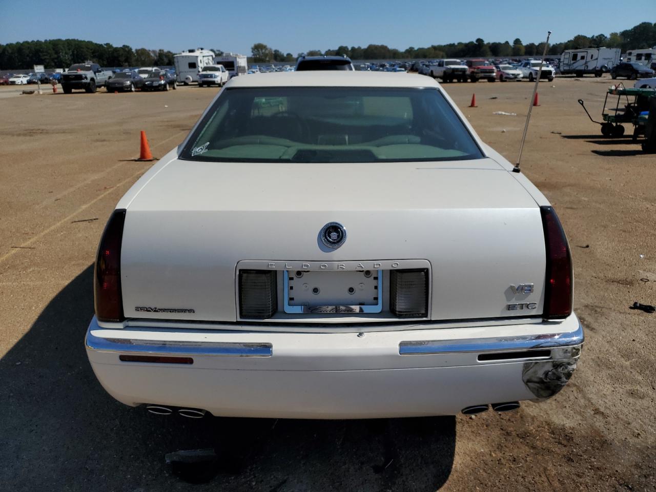 1998 Cadillac Eldorado Touring VIN: 1G6ET1298WU611770 Lot: 77801164