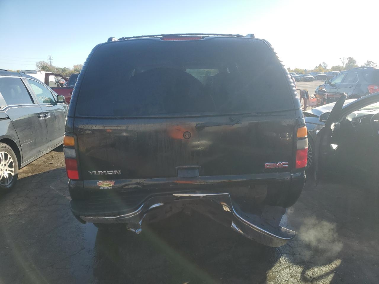 2005 GMC Yukon VIN: 1GKEK13T05J107678 Lot: 77447784