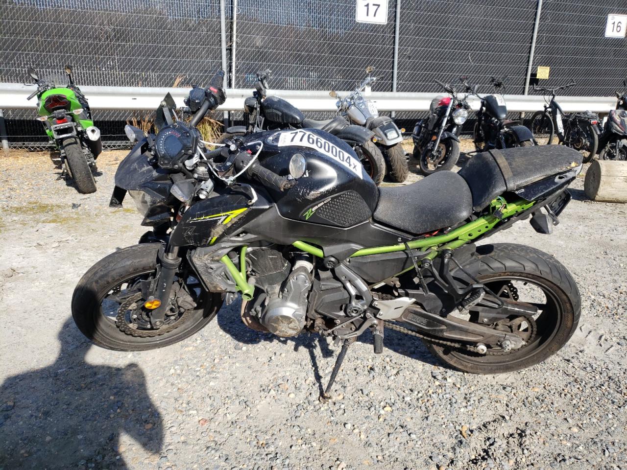 2018 Kawasaki Er650 H VIN: JKAEREH19JDA21958 Lot: 77660004