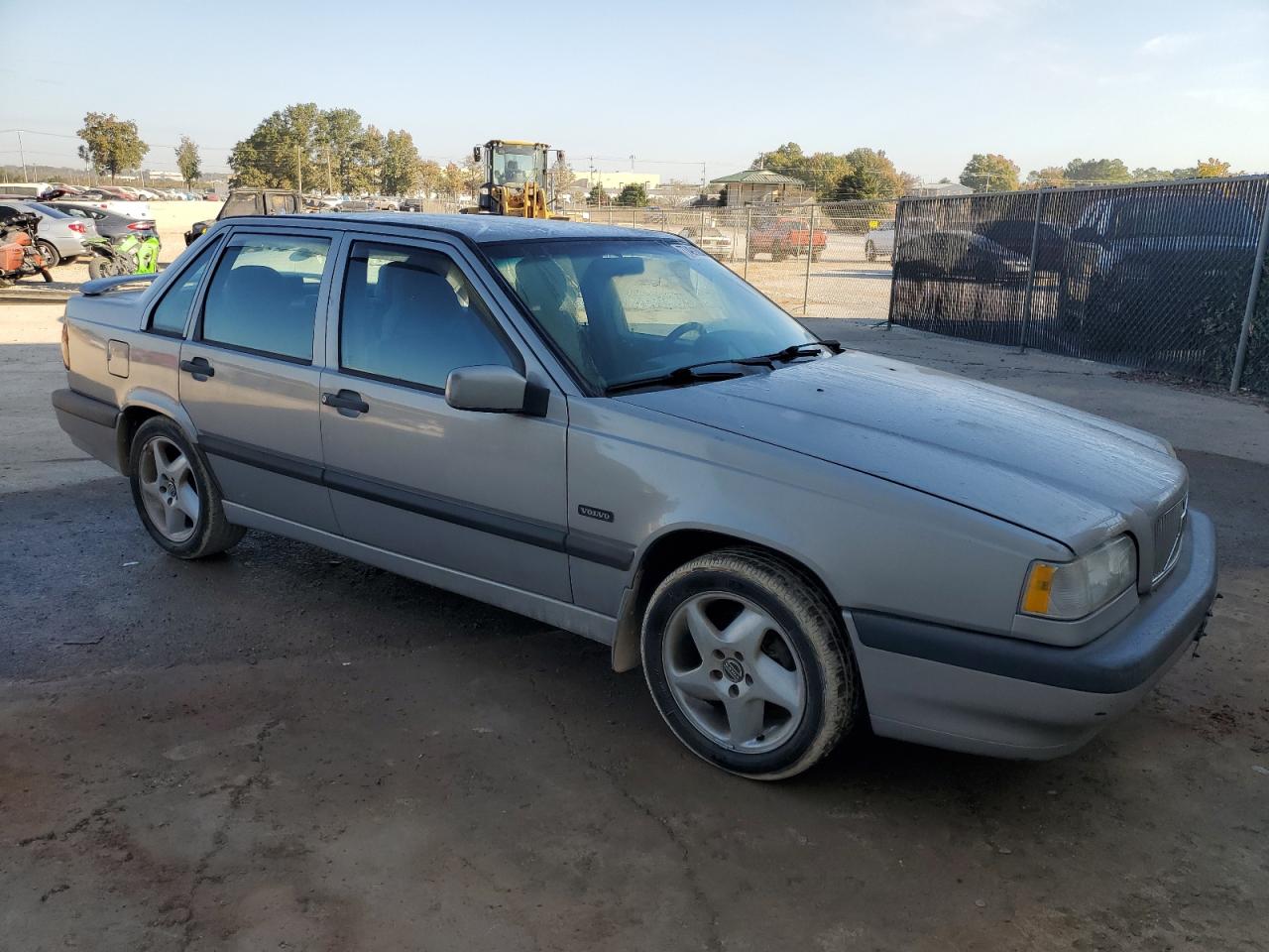 1997 Volvo 850 VIN: YV1LS554XV2366697 Lot: 77491004