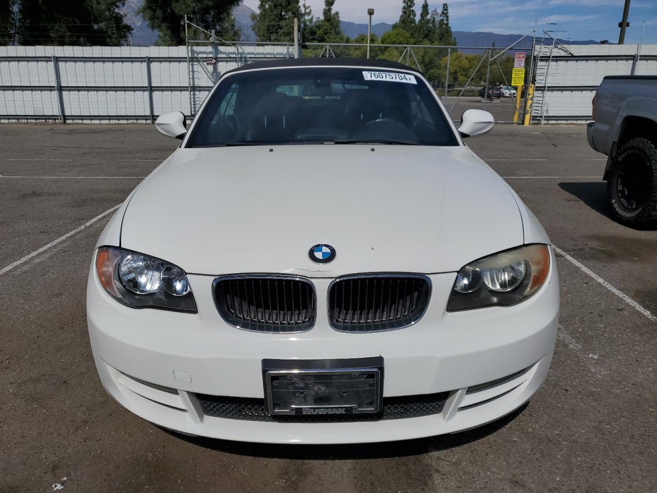 2010 BMW 128 I VIN: WBAUN1C51AVH81857 Lot: 76075704