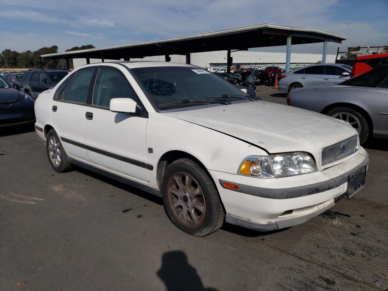 2000 Volvo S40 VIN: YV1VS2554YF477968 Lot: 74644513