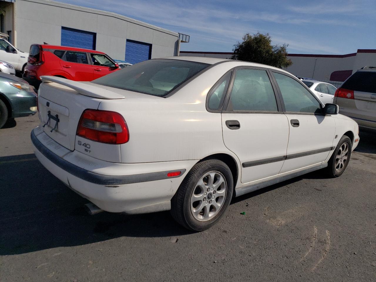 2000 Volvo S40 VIN: YV1VS2554YF477968 Lot: 74644513