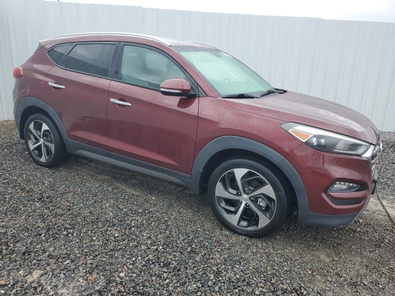 KM8J33A20GU197117 2016 Hyundai Tucson Limited