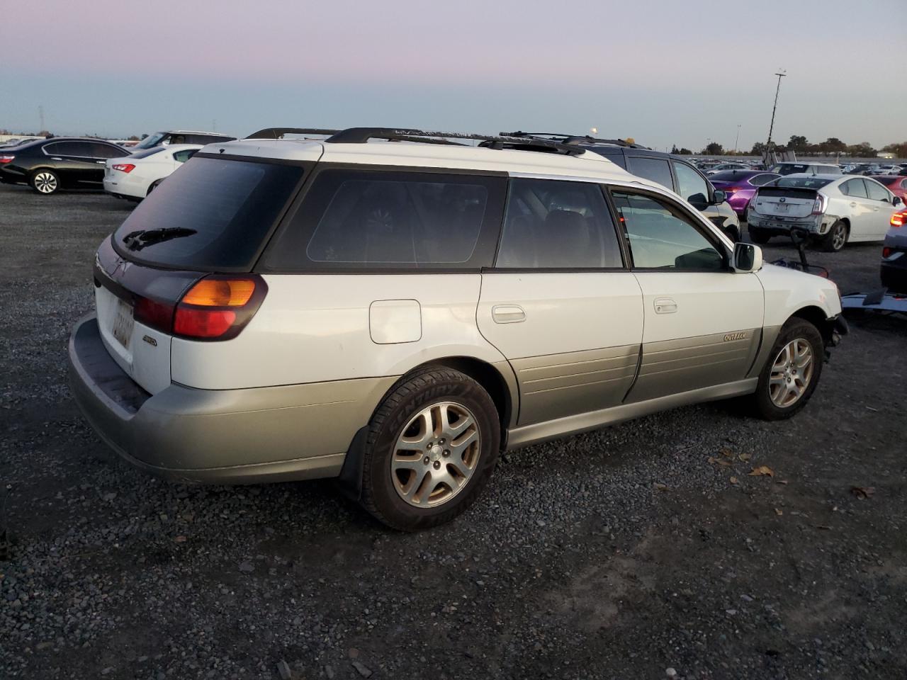 2000 Subaru Legacy Outback Limited VIN: 4S3BH6865Y7659871 Lot: 82892924