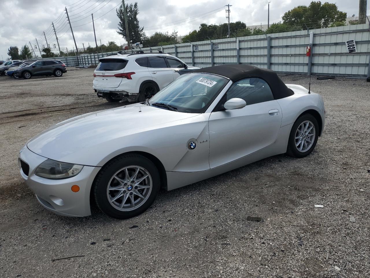 2005 BMW Z4 2.5 VIN: 4USBT33515LS54731 Lot: 80079724